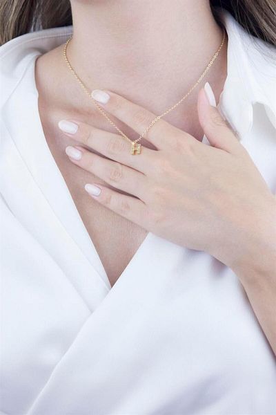 Sose Moda H Letter Gold Chain Necklace