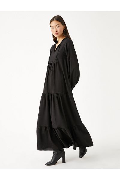 Koton Langes Lagenkleid mit bequemem Schnitt