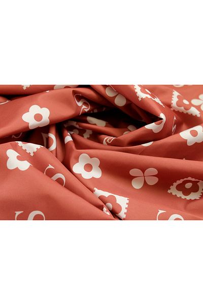 podyum baskı Αδιάβροχο σορτς Raincoat Track Ύφασμα 150X100CM Κατάλληλο για ράψιμο