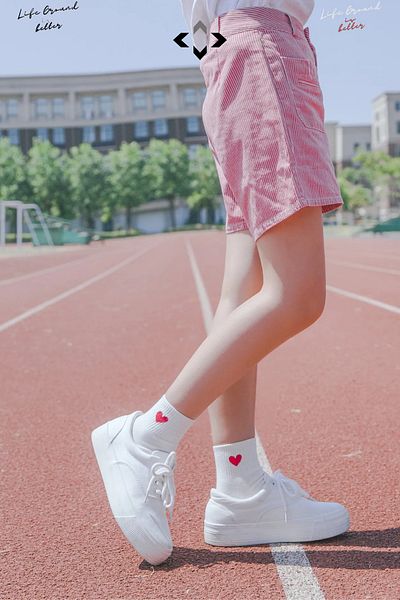LİGROUND Unisex χτενισμένες βαμβακερές κάλτσες τένις - 3 ζευγάρια χωρίς ραφές, ανθεκτικές στη συρρίκνωση καρδιά, άνετη εφαρμογή, κολεγιακές αθλητικές κάλτσες