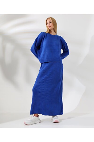 Molly Nelly Women's Winter Blue Elastic Waist Skirt Crew Neck Sweater Knitwear Set