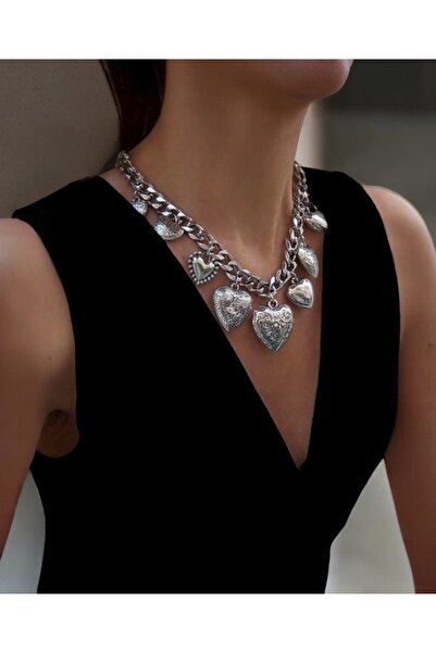 neslyaccessories Eskitme Işlemeli Vintage Kolye (SİLVER)