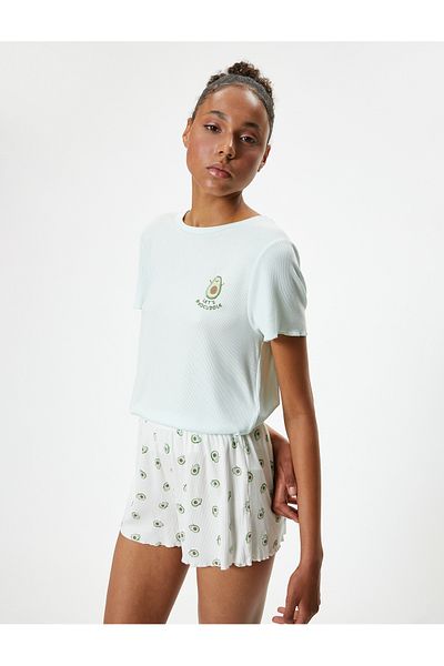 Koton Pyjama-Set mit Shorts, kurzärmliges T-Shirt und Shorts aus Viskosestoff