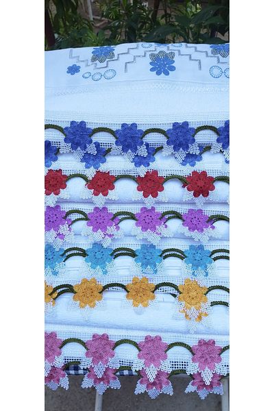 Peacock 10 Pieces of Laced, Embroidered, High Quality Hand Towels for Dowry (Mixed Color and Model)