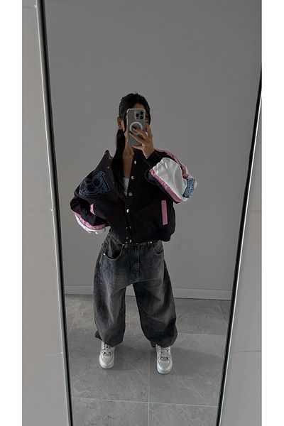 Alien 1979 Purple Wash Loose-Fitting Jeans with Adjustable Waist Buckle