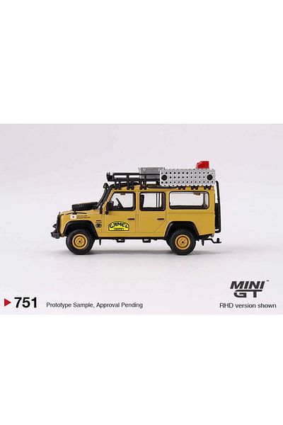 mini gt 1/64 Land Rover Defender 110 1989 Camel Trophy Amazon Team Japan Mgt00751