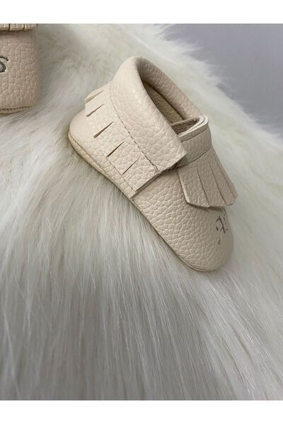 Betülün diktikleri Bebek Makosen İsimli