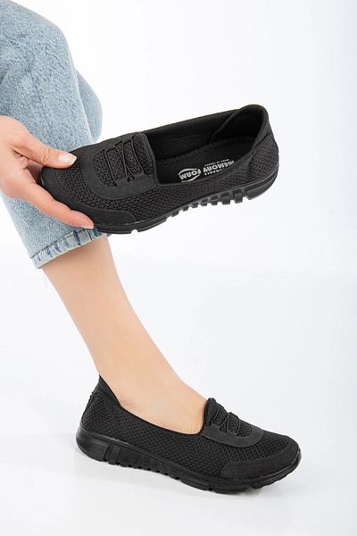 Afilli Women's Black Laceless Comfortable Light Memory Thick Sole Walking Casual Mother Daily Cloth Sports Shoes