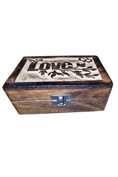 onyyapim Wooden Embroidered Love Written Flower Mounted Jewelry Box