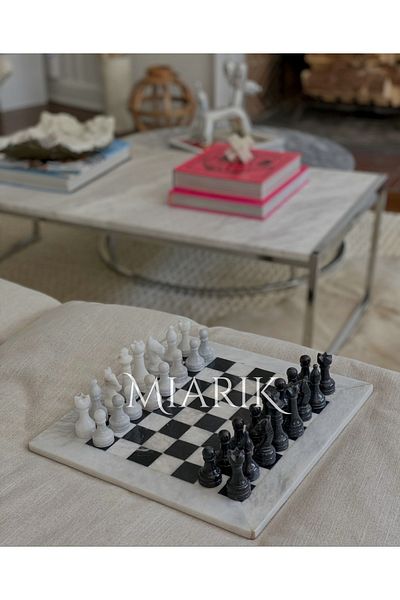 MIARIK DESIGN & DEKORASYON Natural Onyx Marble Chess Set