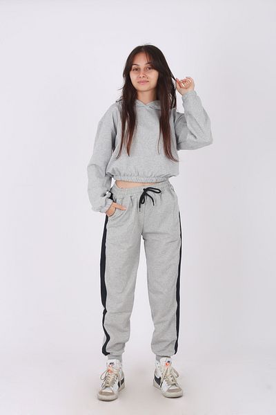 han elegant Sporty Style 2-Piece Long Sleeve Hooded Sweat Crop and Side Stripe Sweatpants