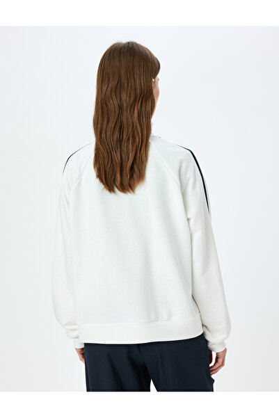 Koton Φούτερ με ριγέ ριγέ γιακά με τσέπες