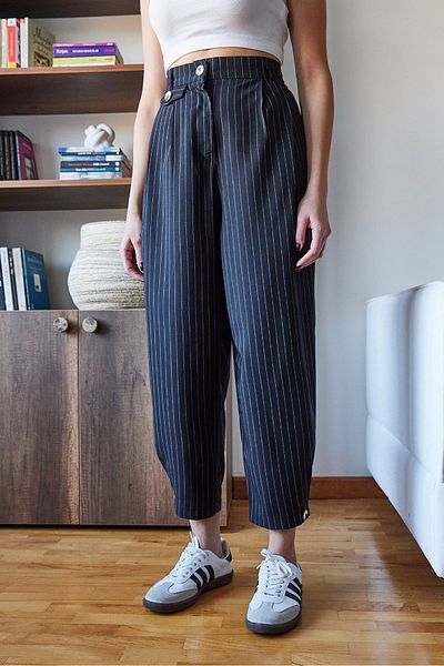 Bianco Lucci Gestreifte Baggy-Hose für Damen – mit Manschettenknöpfen60251310