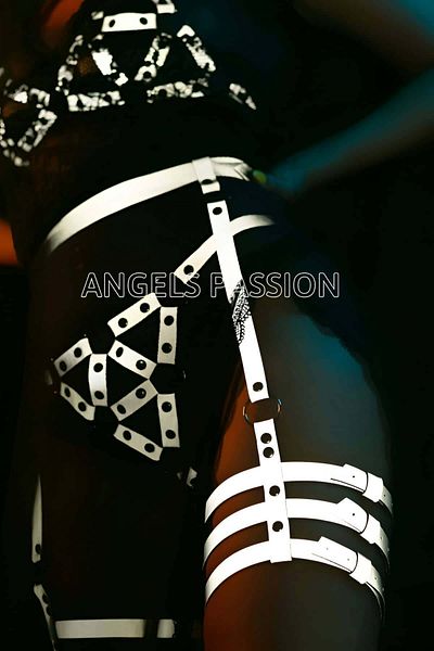 Angels Passion Λουρί με λευκό ανακλαστικό κυρίαρχο στυλ