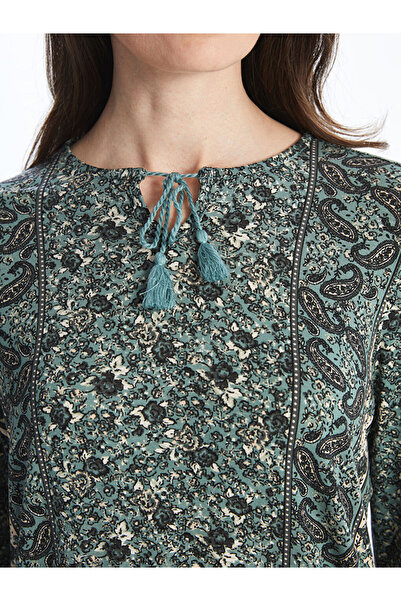 LC Waikiki LCW Bağlamalı Yaka Desenli Kadın Bluz