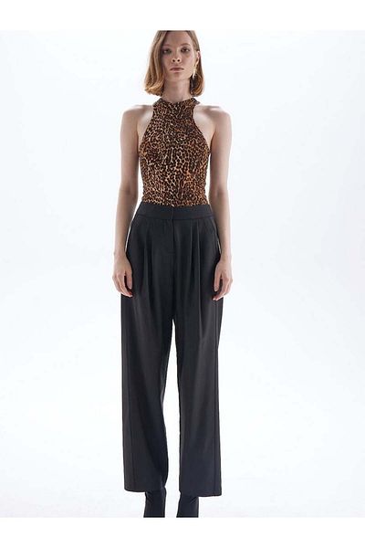 RİVUS Wide Leg Draped Pleated Trousers-Black
