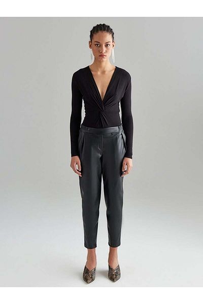 RİVUS Pleated Vegan Leather Trousers with Elastic Waist - Black