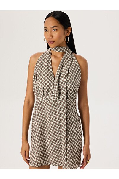 RİVUS Patterned Mini dress - Deep Cut Front and Open Back