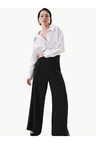 RİVUS Black Wide Leg Crepe Trousers