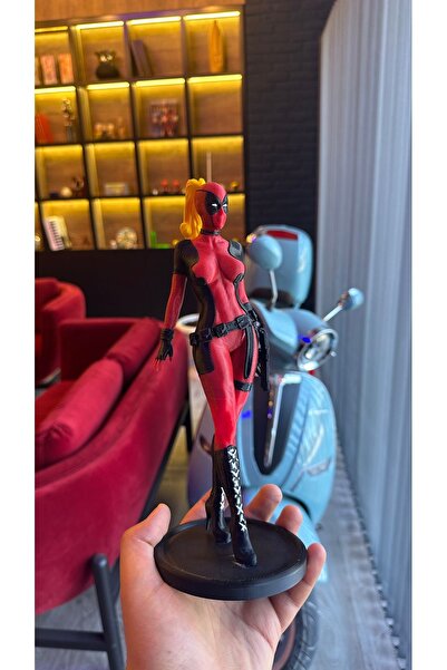 Musetash Lady Deadpool Figür