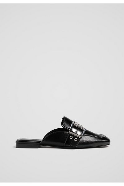 Stradivarius Women's Black Lace-Up Flat Shoes 19107570