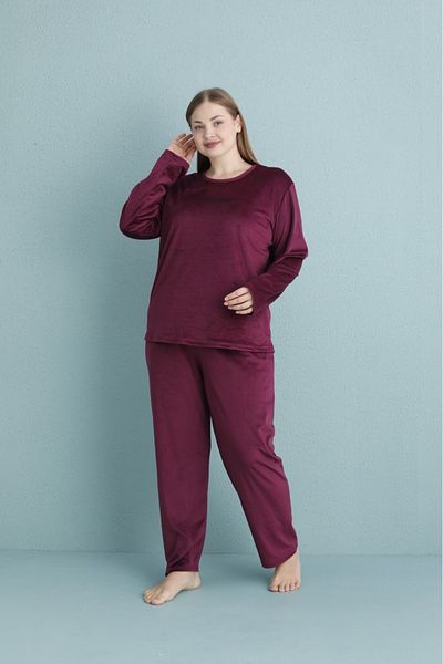 MEBA Women's Velvet Need More Sleep Printed Plus Size Pajamas Set