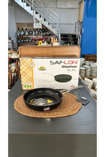 SAFLON Safinox 22cm Titanium Metal - Induction Tab with Handle