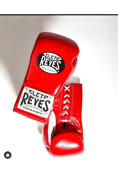CLETO REYES قفازات الملاكمة