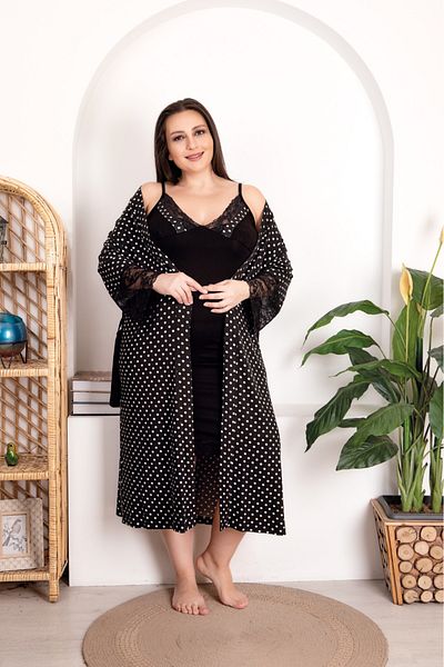 by İGP Set cămașă de noapte din țesătură din viscoză cu buline negre