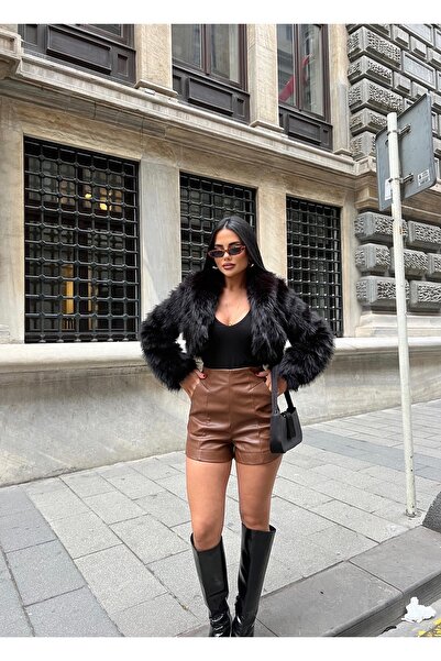 LB Laluna Butik Γυναικείο δερμάτινο σορτς με ψηλόμεσο πλαϊνό τσεπάκι