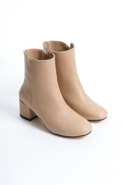 MODA 10 Γυναικείες μπότες Square Toe Square Γυναικείες μπότες Square Toe Square Leather Εκπληκτικές μπότες σε μπεζ χρώμα