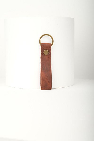 WATCHOFROYAL Boulder Brown Keychain