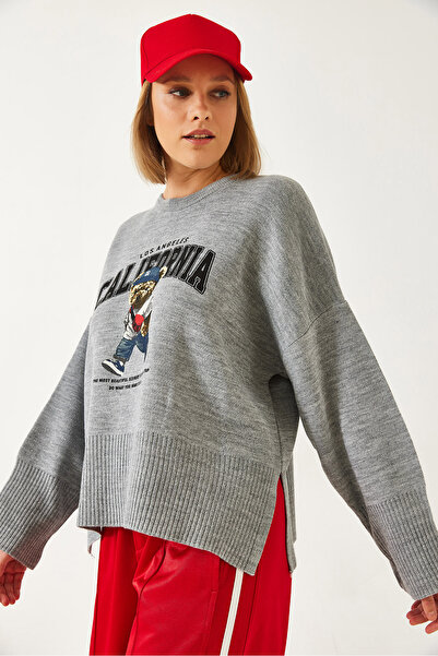 Bianco Lucci Women's Teddy Bear Printed Crew Neck Oversize Knitwear Sweater 60261130