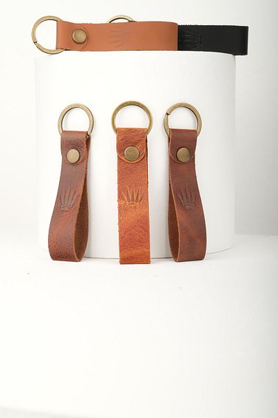 WATCHOFROYAL Boulder Brown Keychain