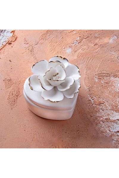 Kosova White Gold Heart Porcelain Box 8cm