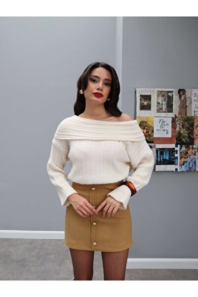 ESRAHELVACI Gold Düğmeli Mini Kaşe Etek