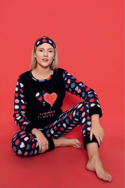 Asel Heart Pattern Fleece Fabric Pajama Set
