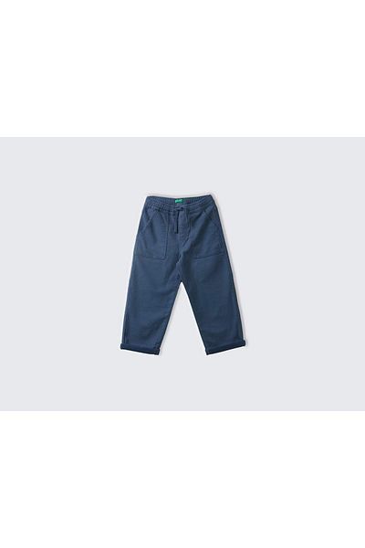 United Colors of Benetton Pantaloni pentru băiat aviator albastru cu buzunar la spate, cu șnur cu șnur