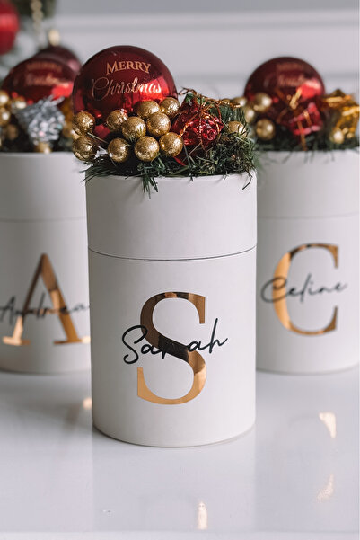 BC Flowers Kişiye Özel Kutuda Yılbaşı Hediyesi Şal