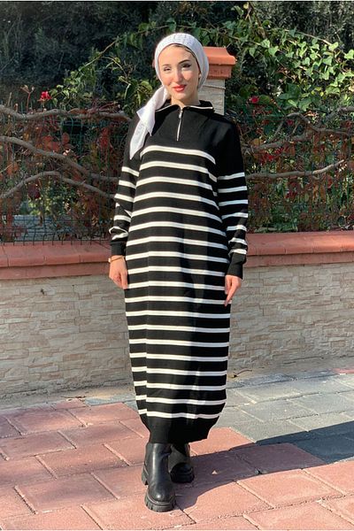 Moda Rosa 25K9240 - Black - Half Zippered Knitting Dress