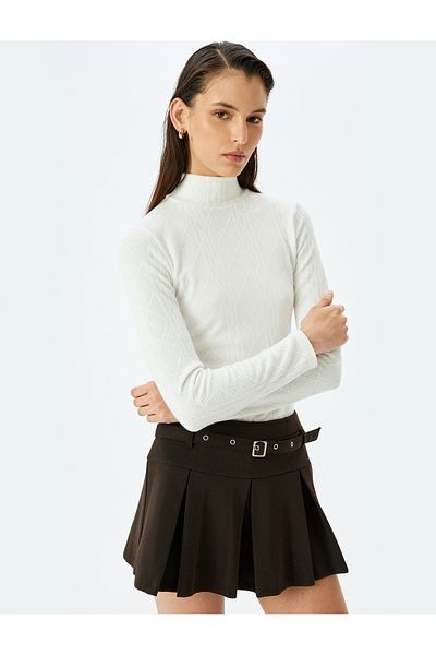 Koton Slim Fit Stand Collar Long Sleeve Textured Bodysuit