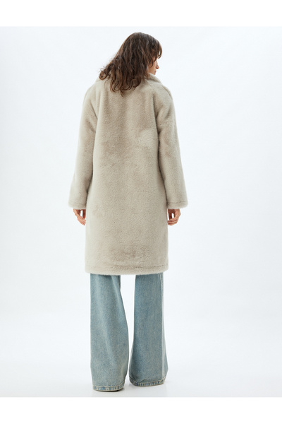 Koton Dlouhý plyšový kabát s kapsami na patentky