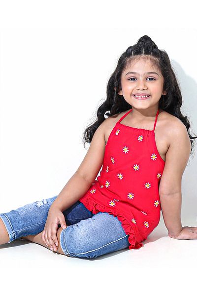 Babyhug بلوزة بأكمام قصيرة مطرزة بالزهور - أحمر
