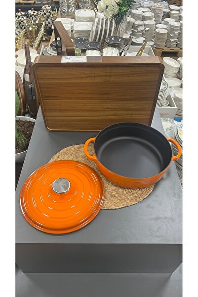 OLİKA İRON TURUNCU 28 CM DEMİR DÖKÜM BASIK TENCERE