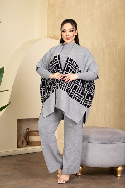 Online 3-Piece Knitwear Set with Poncho and Throat Badi Pants with Elastic Waist