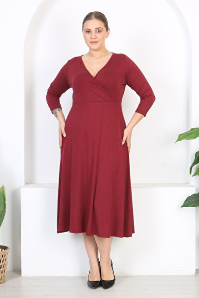 Madwilo Women's Burgundy Maxi Length Double Breasted Neckline Three Quarter Sleeve Plus Size Dress