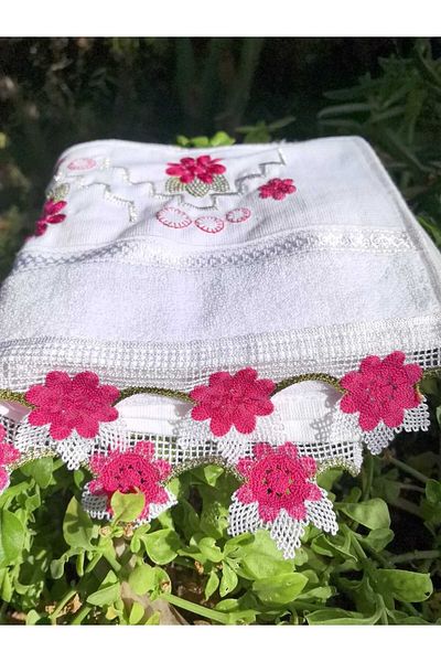 Peacock 4 Pieces of Laced, Deer Suitable High Quality Hand Pool (220Gr) with Flowers