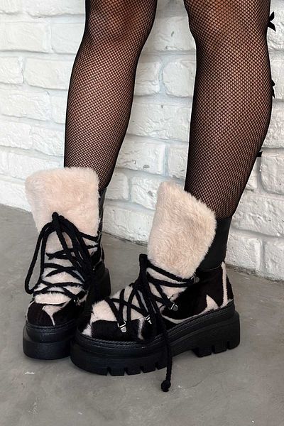 Shoebutik Norway Ασπρόμαυρες καρό μπότες