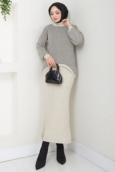 hafsamina Beige Horizontal Striped Knitwear Sweater and Gilet Set - Hm2591