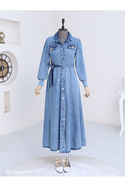 Modamorfo Jeanskleid mit Steindetails und Knöpfen – Indigo